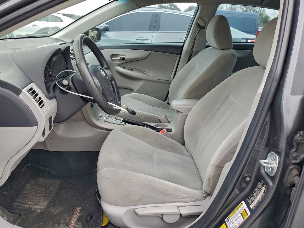 2012 TOYOTA COROLLA BASE photo 7