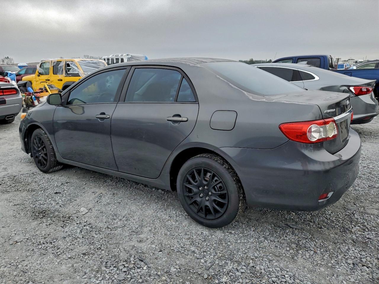 2012 TOYOTA COROLLA BASE photo 2