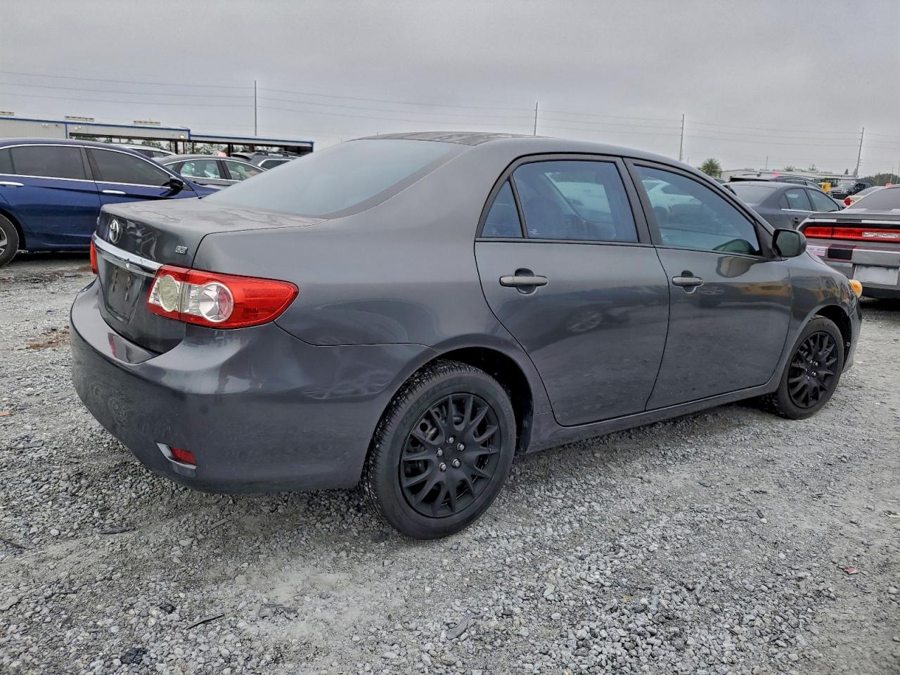 2012 TOYOTA COROLLA BASE photo 3