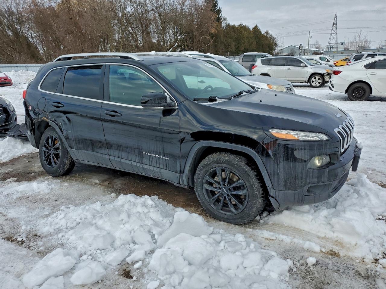 2017 JEEP CHEROKEE LATITUDE photo 4