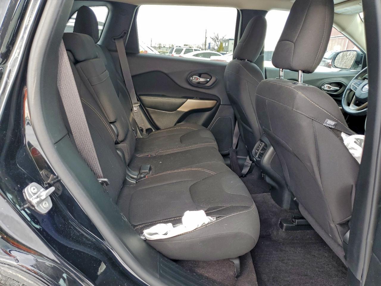 2017 JEEP CHEROKEE LATITUDE photo 11