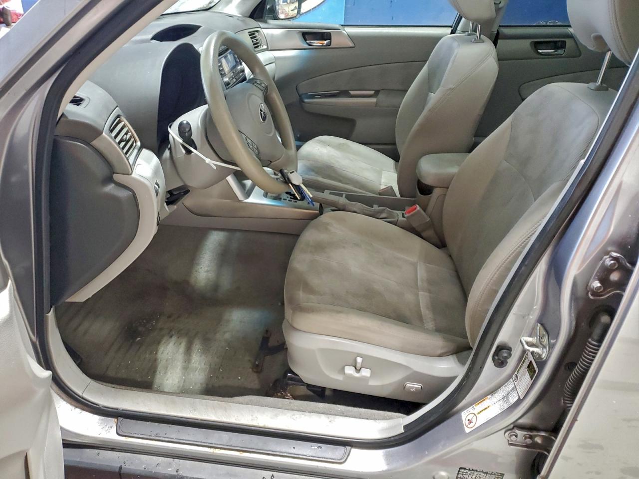 2010 SUBARU FORESTER 2.5X PREMIUM photo 19