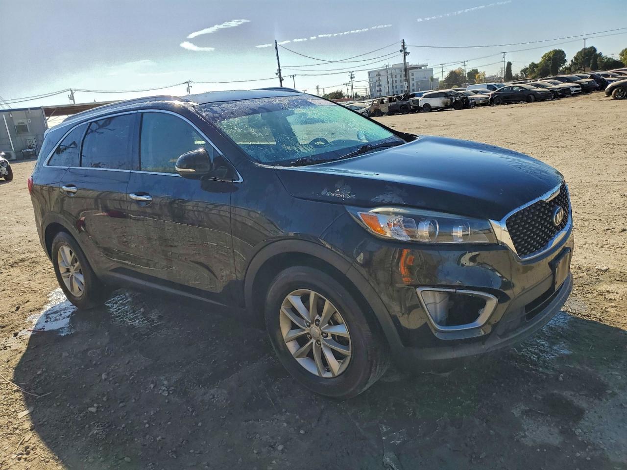 2016 KIA SORENTO LX photo 4