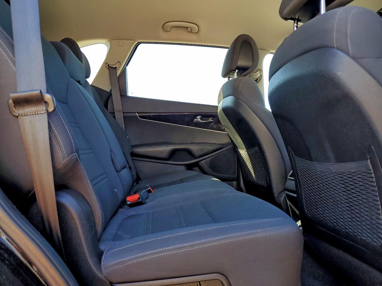 2016 KIA SORENTO LX photo 11