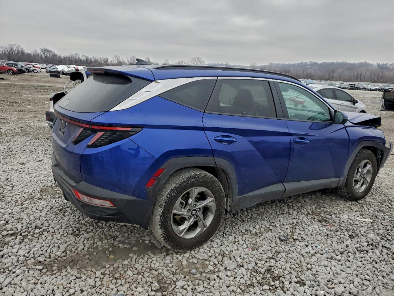 2023 HYUNDAI TUCSON SEL photo 3