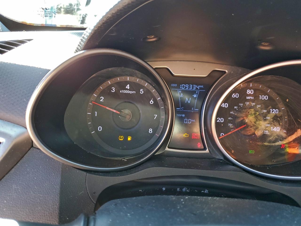 2015 HYUNDAI VELOSTER photo 17
