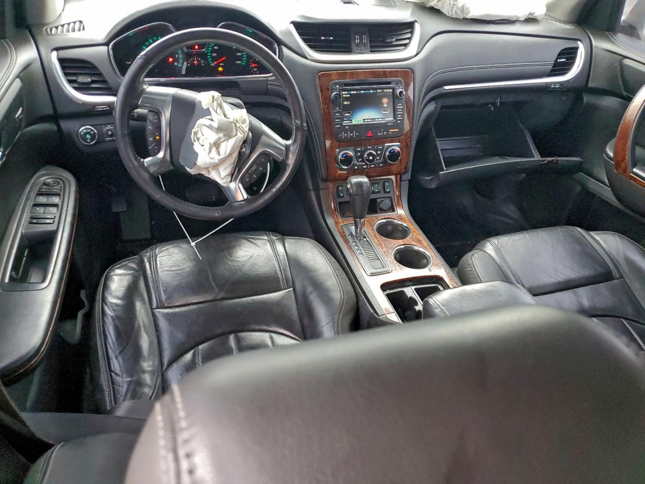 2014 CHEVROLET TRAVERSE LTZ photo 8