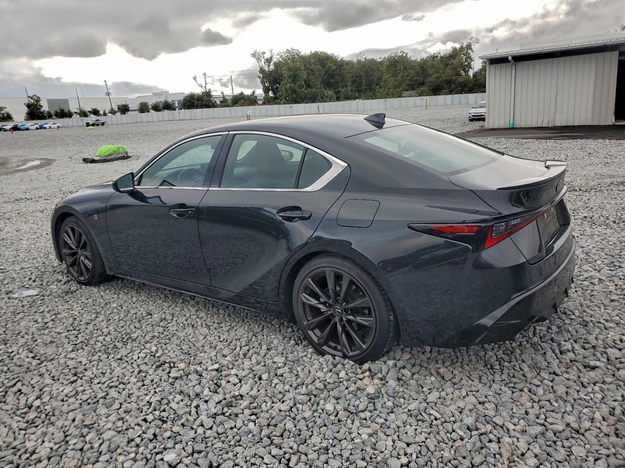 2025 LEXUS IS 350 F SPORT DESIGN photo 3