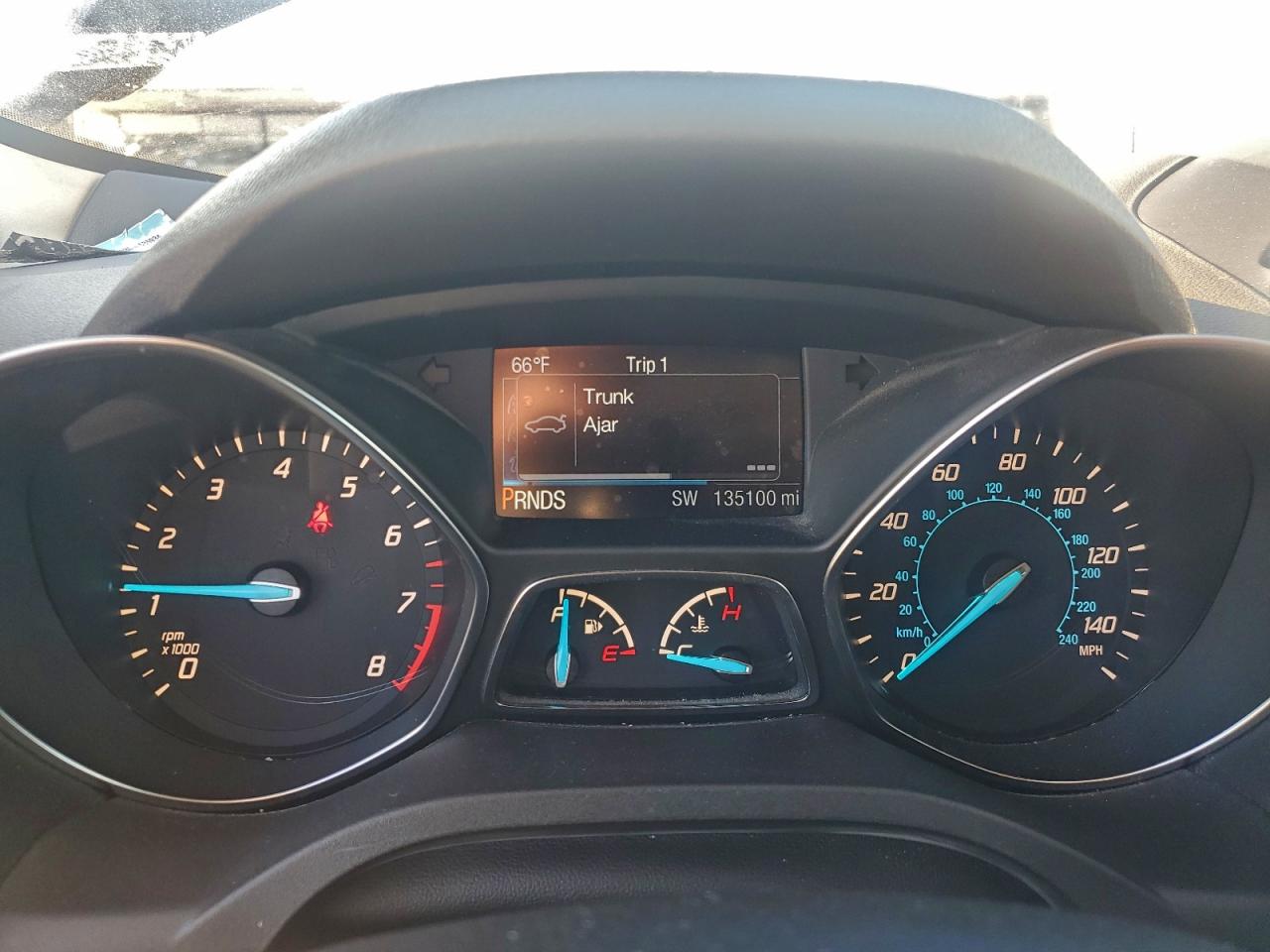 2016 FORD ESCAPE SE photo 9