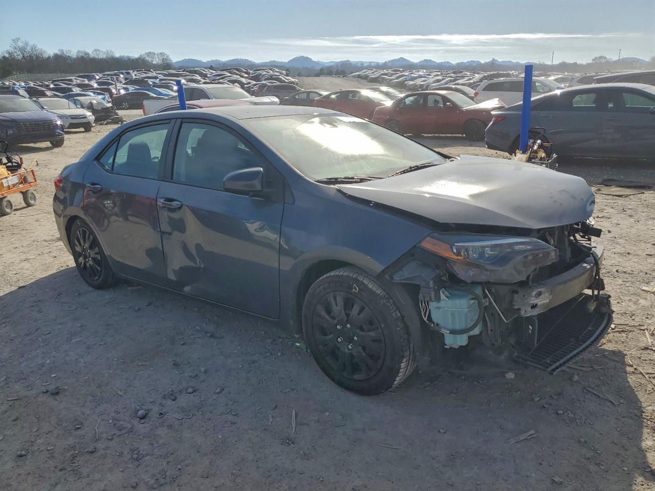 2019 TOYOTA COROLLA L photo 4