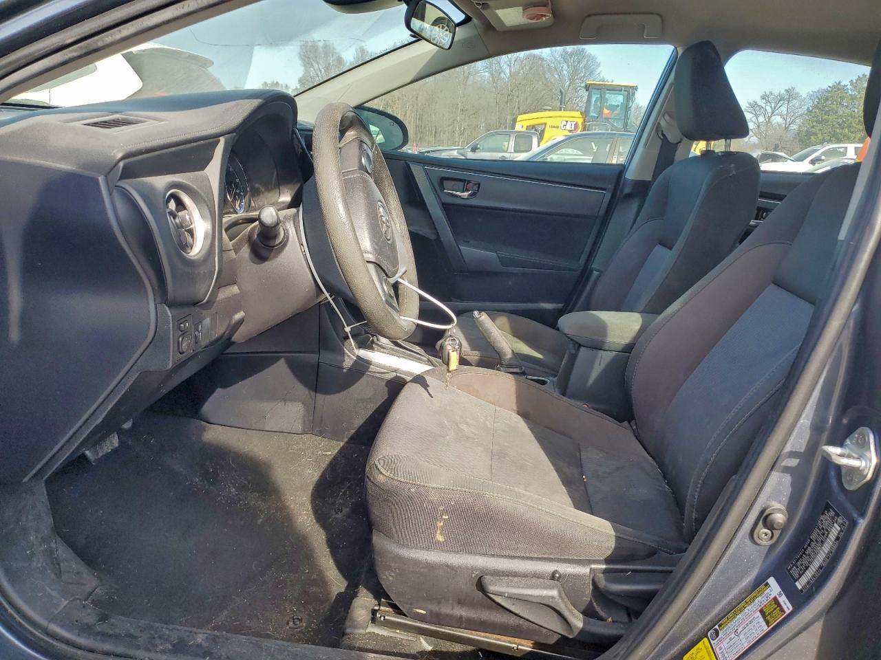 2019 TOYOTA COROLLA L photo 7