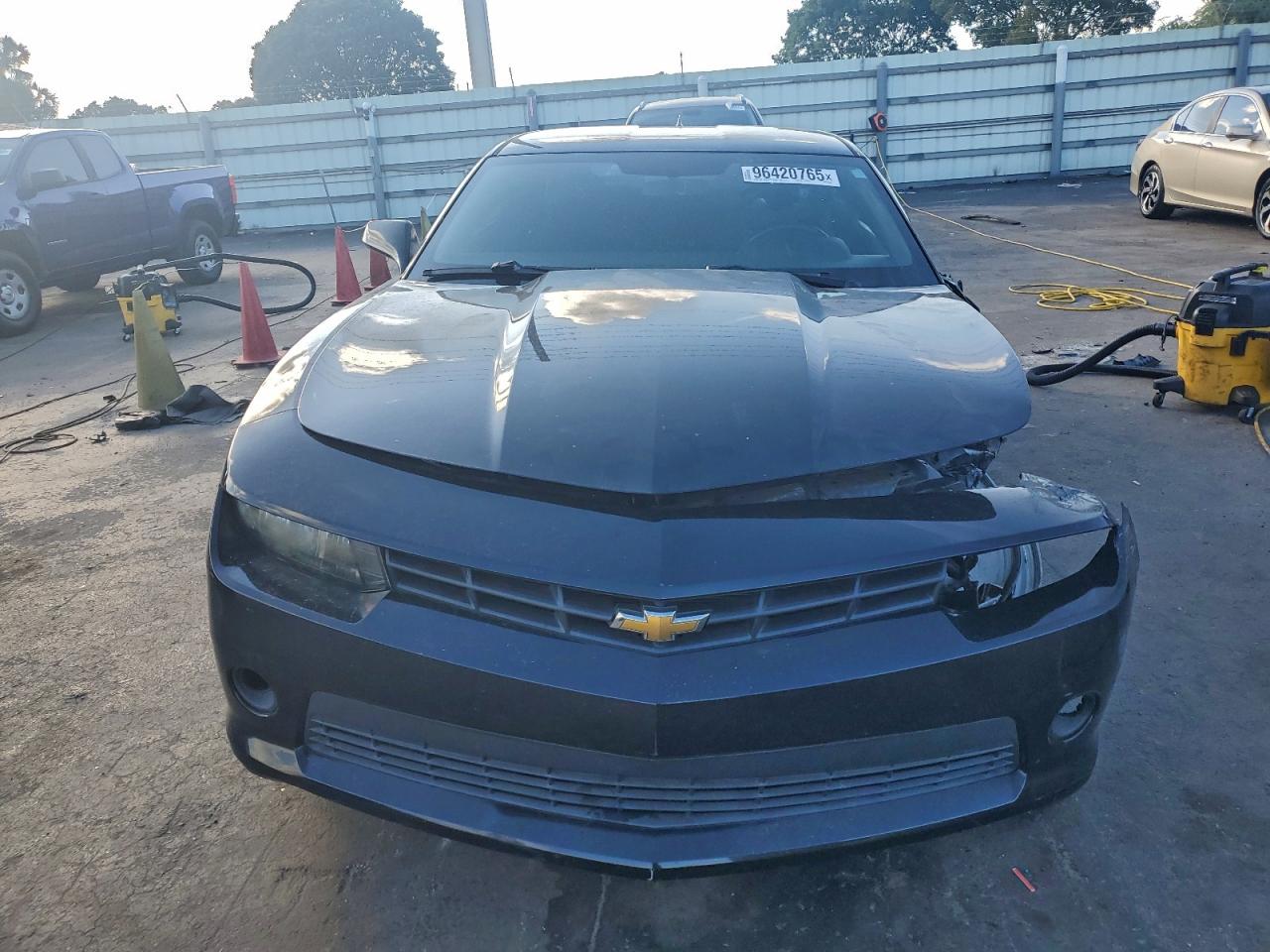 2015 CHEVROLET CAMARO LT photo 5