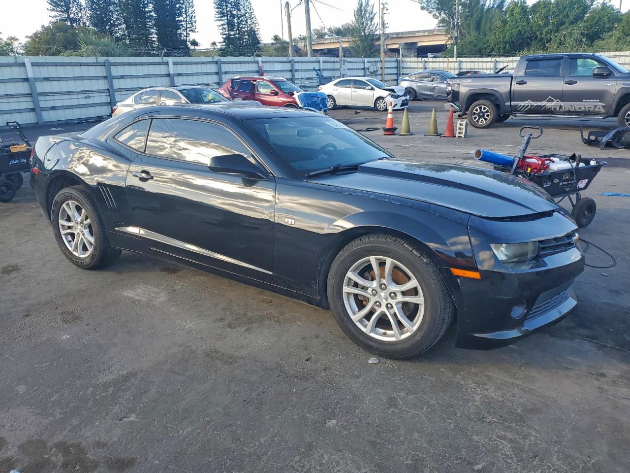 2015 CHEVROLET CAMARO LT photo 4