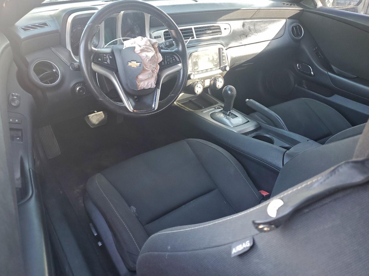 2015 CHEVROLET CAMARO LT photo 8