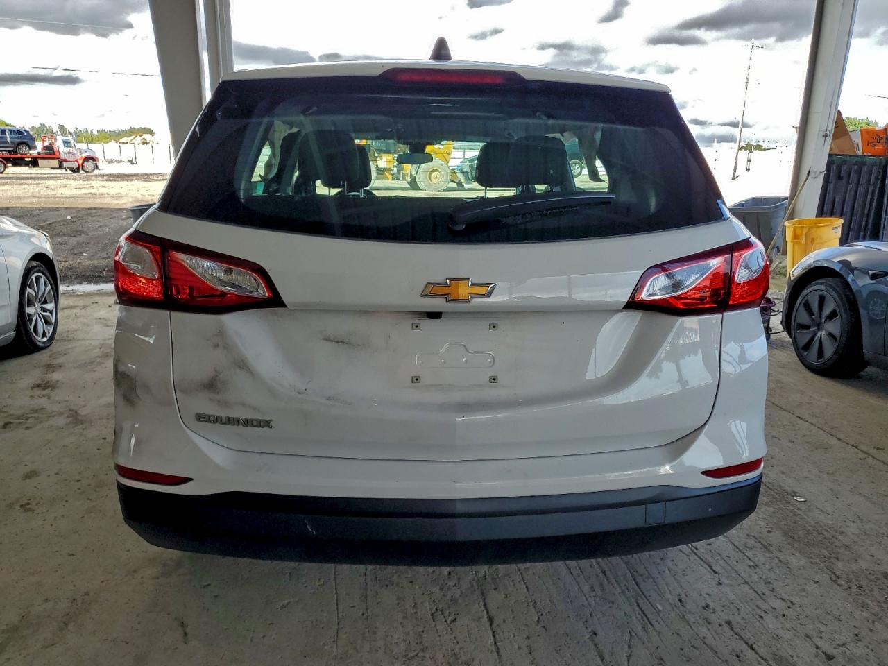 2021 CHEVROLET EQUINOX LS photo 6