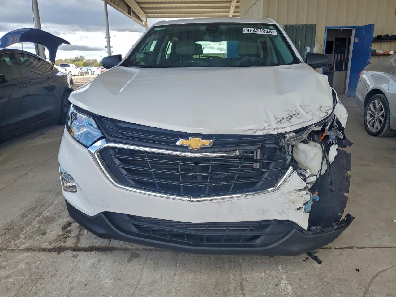 2021 CHEVROLET EQUINOX LS photo 5
