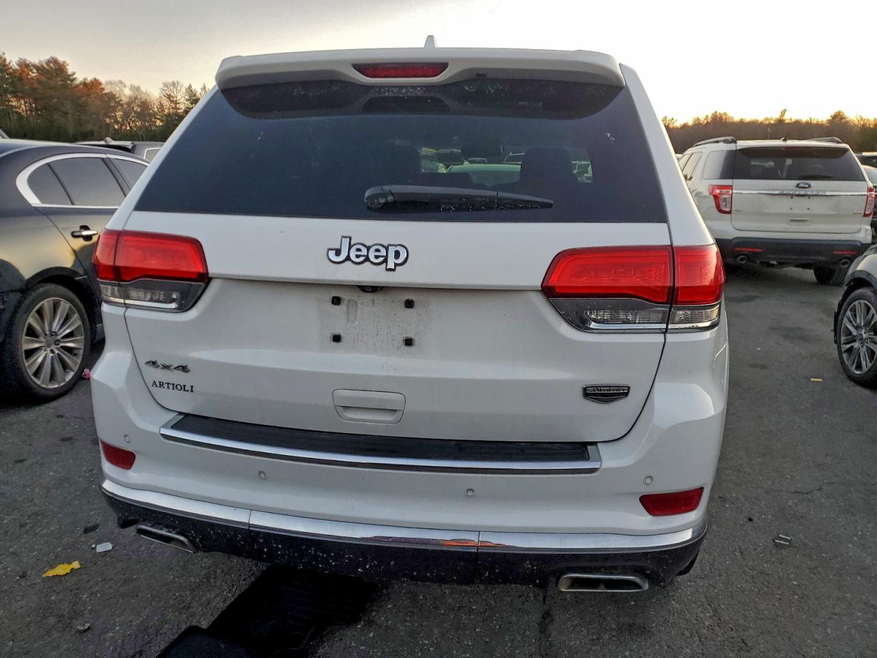 2014 JEEP GRAND CHEROKEE SUMMIT photo 6