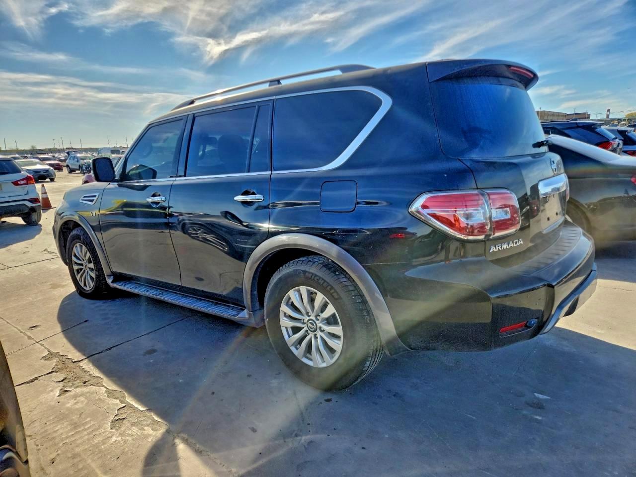 2020 NISSAN ARMADA SV photo 3