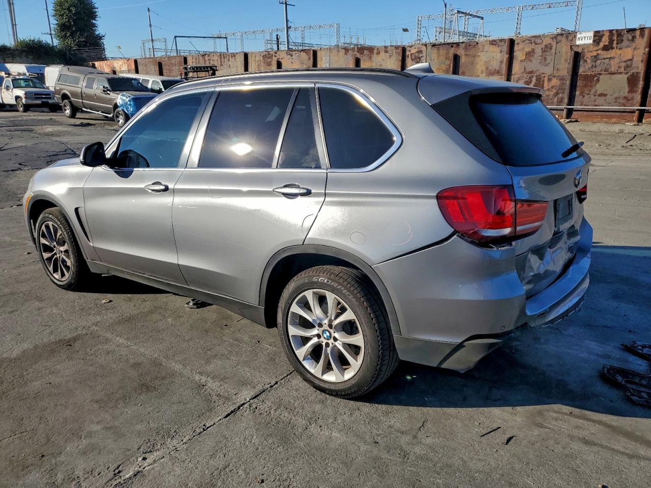 2016 BMW X5 XDRIVE35I photo 2