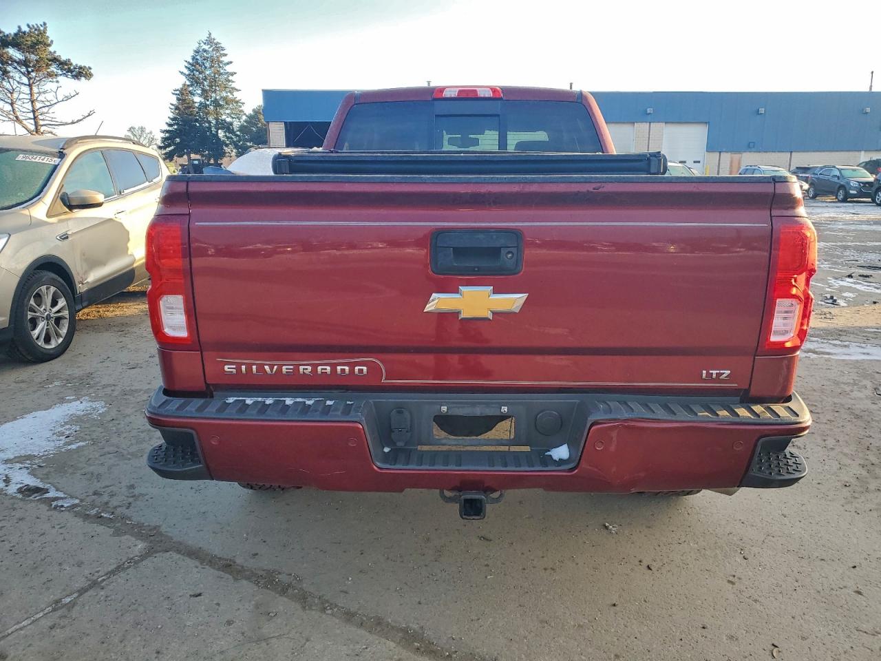 2017 CHEVROLET SILVERADO K1500 LTZ photo 6