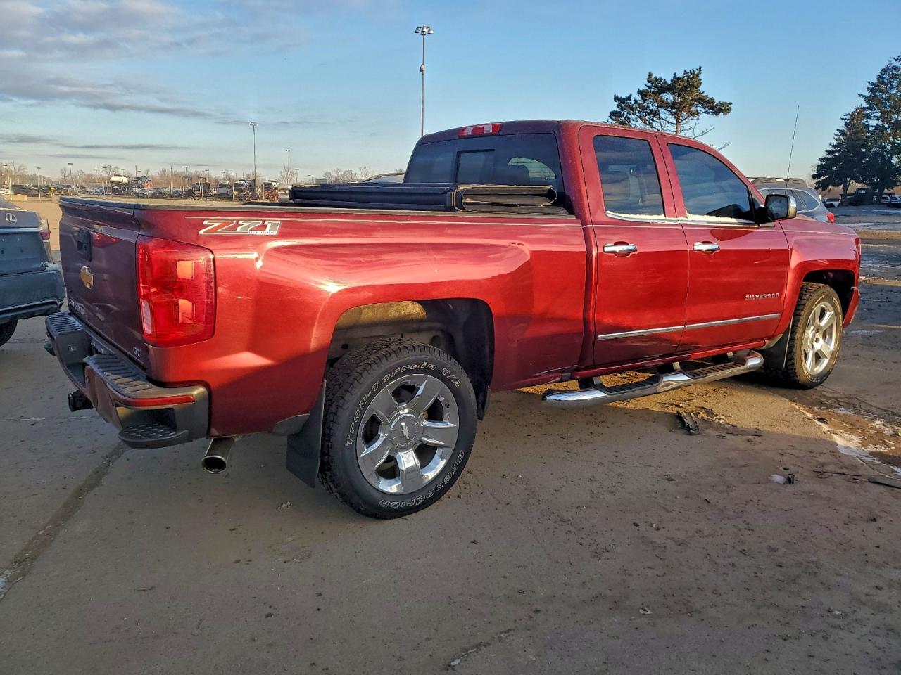 2017 CHEVROLET SILVERADO K1500 LTZ photo 3