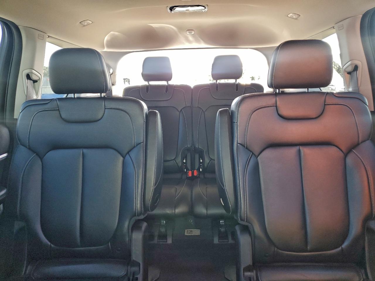 2024 JEEP GRAND CHEROKEE L LIMITED photo 10