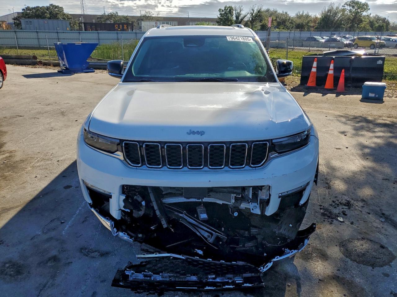2024 JEEP GRAND CHEROKEE L LIMITED photo 5