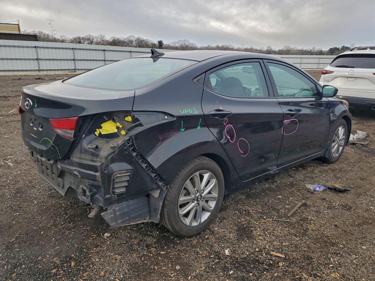 2015 HYUNDAI ELANTRA SE photo 3