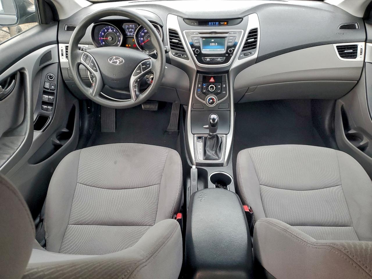 2015 HYUNDAI ELANTRA SE photo 8