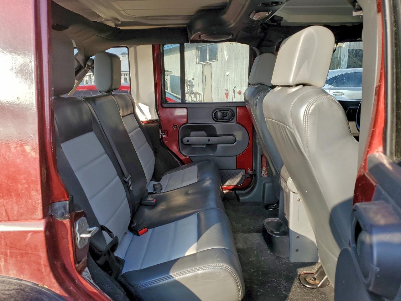 2008 JEEP WRANGLER UNLIMITED SAHARA photo 11