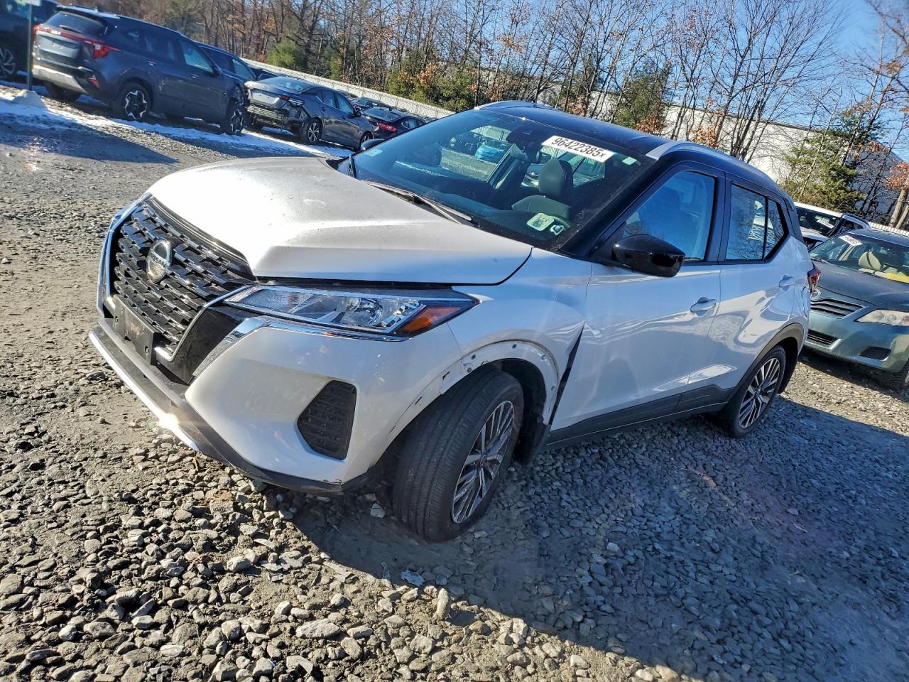 2021 NISSAN KICKS
