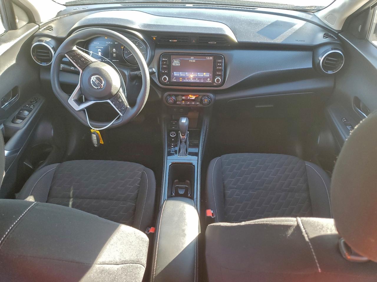 2021 NISSAN KICKS SV photo 8