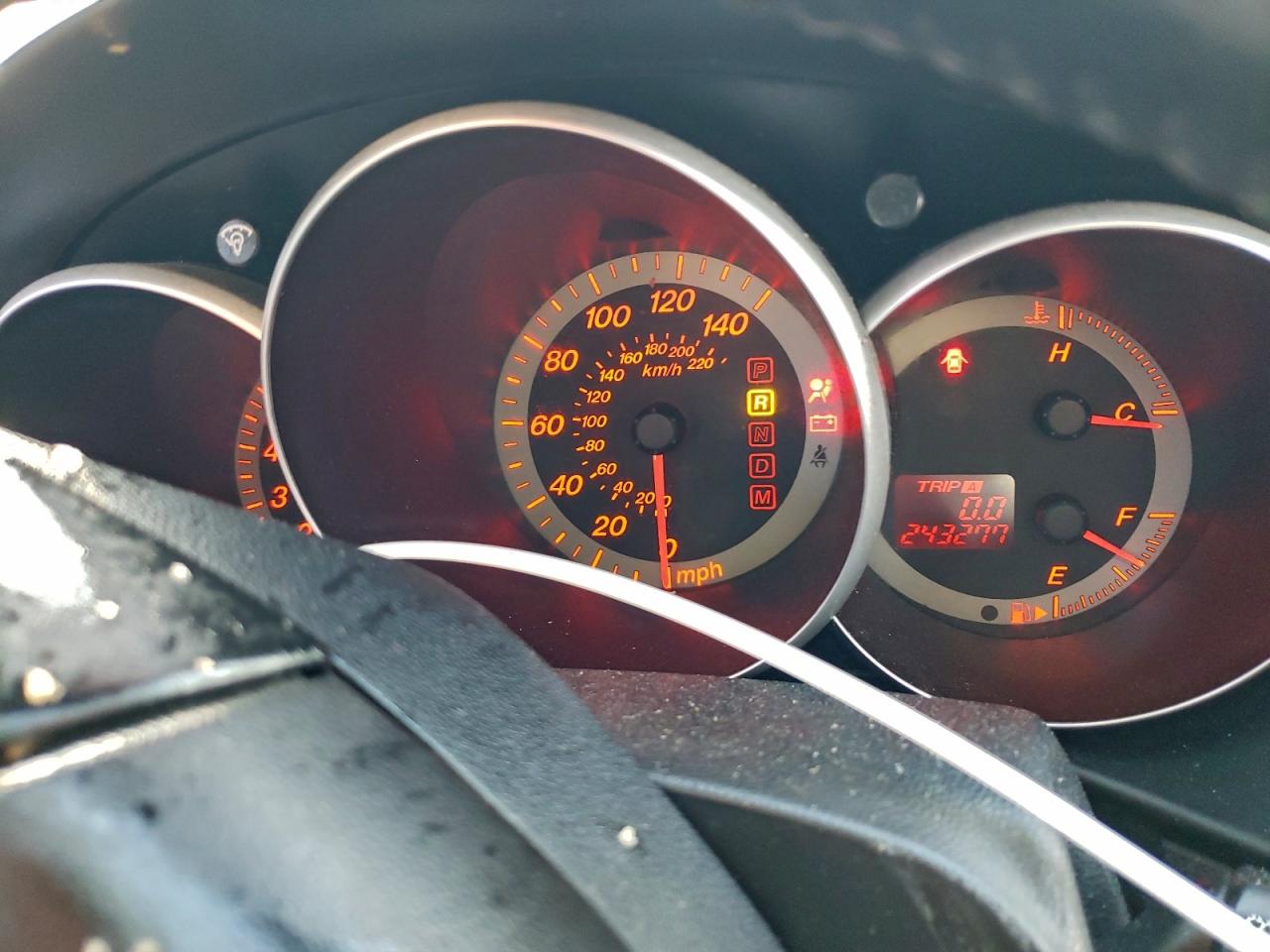 2006 MAZDA 3 HATCHBACK photo 9