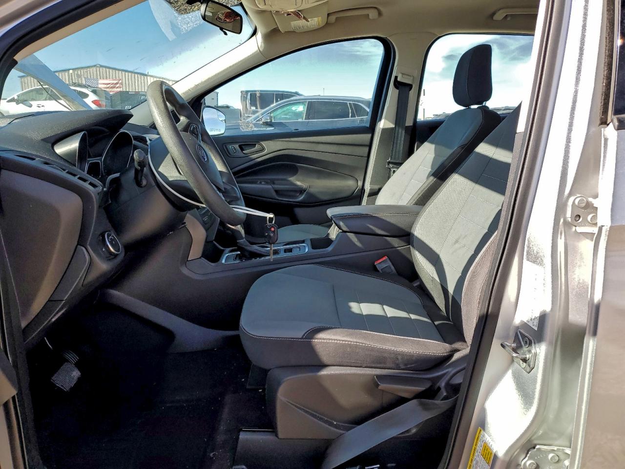 2019 FORD ESCAPE S photo 7