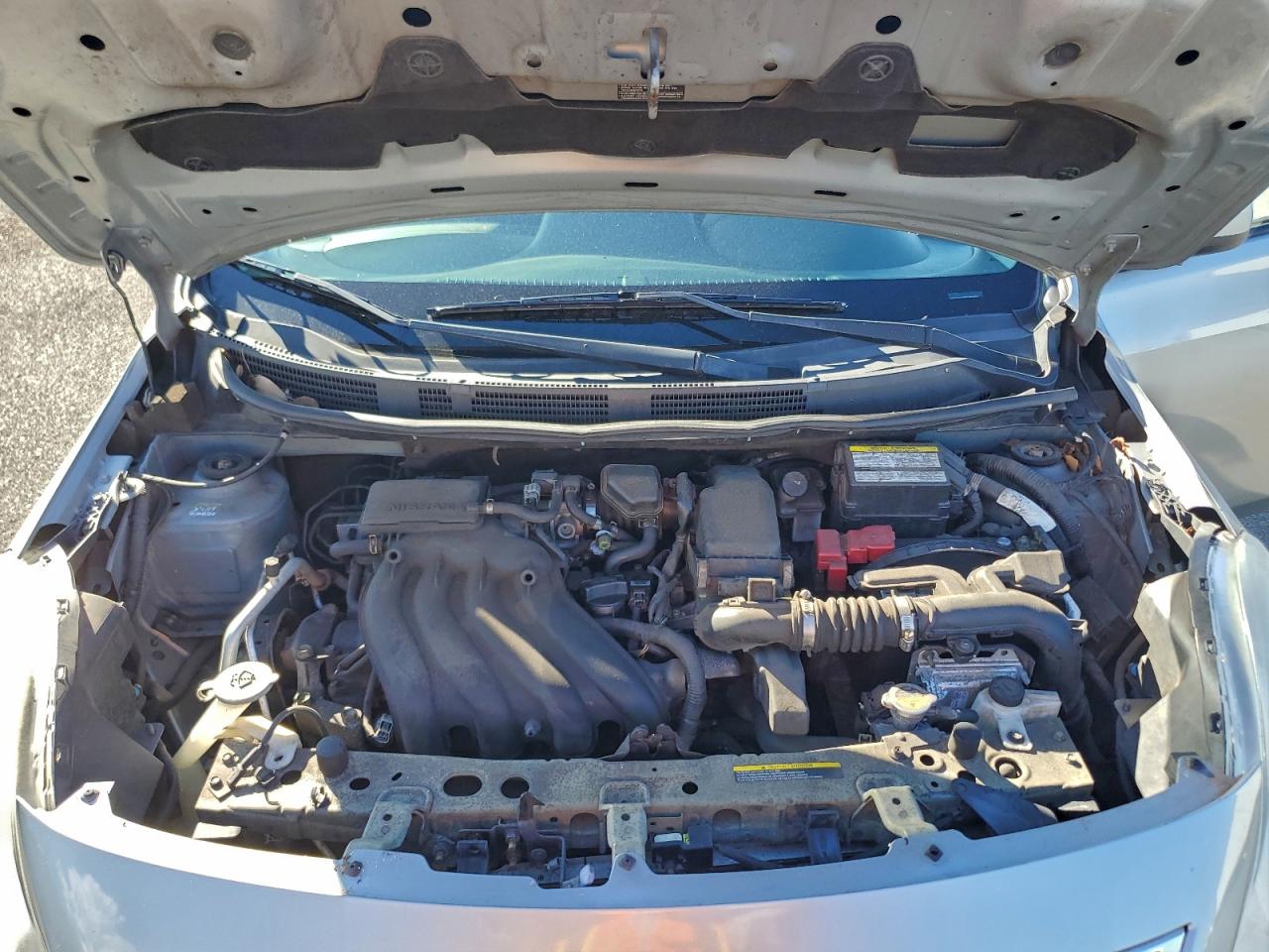 2014 NISSAN VERSA S photo 11