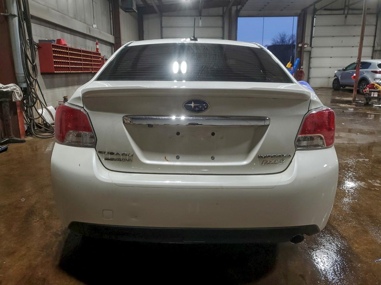 2015 SUBARU IMPREZA LIMITED photo 6