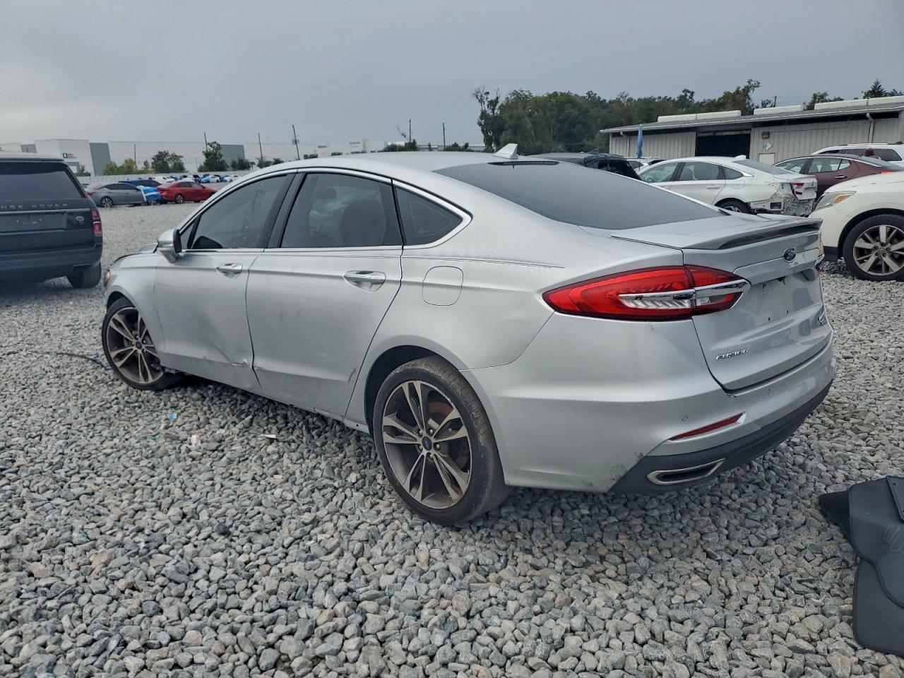 2019 FORD FUSION TITANIUM photo 3