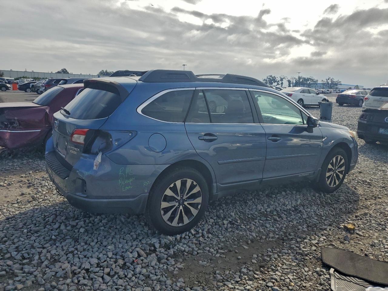 2015 SUBARU OUTBACK 2.5I LIMITED photo 3