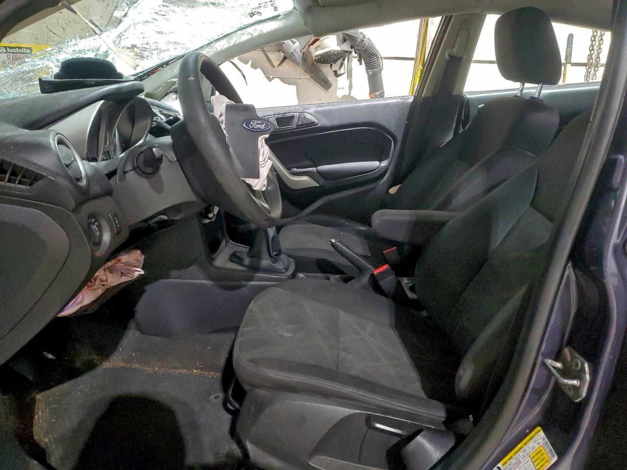 2012 FORD FIESTA SE photo 7