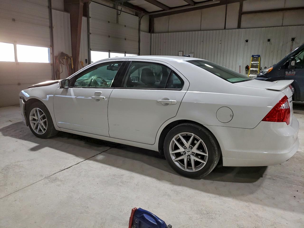 2010 FORD FUSION SEL photo 2