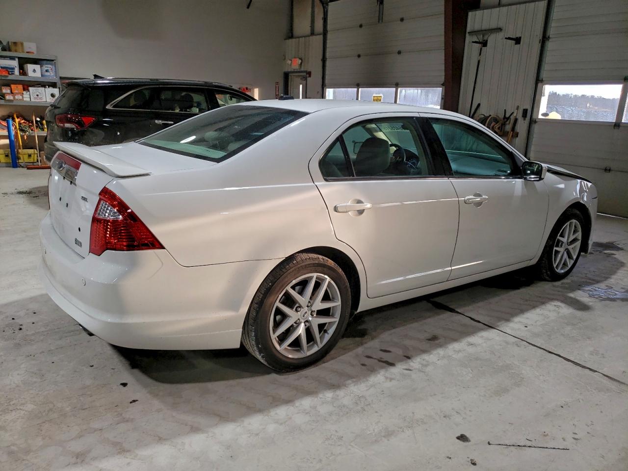 2010 FORD FUSION SEL photo 3
