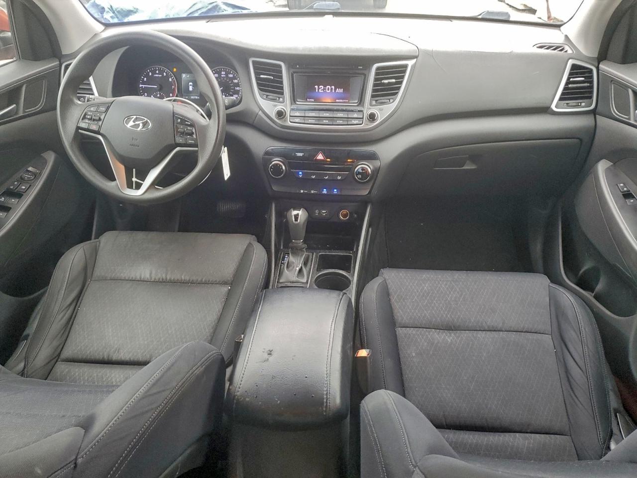 2016 HYUNDAI TUCSON SE photo 8
