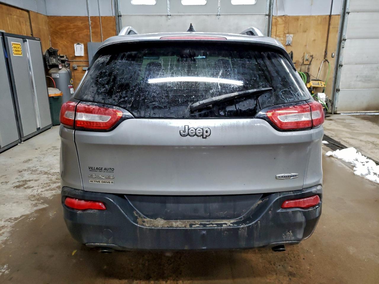 2014 JEEP CHEROKEE LATITUDE photo 6