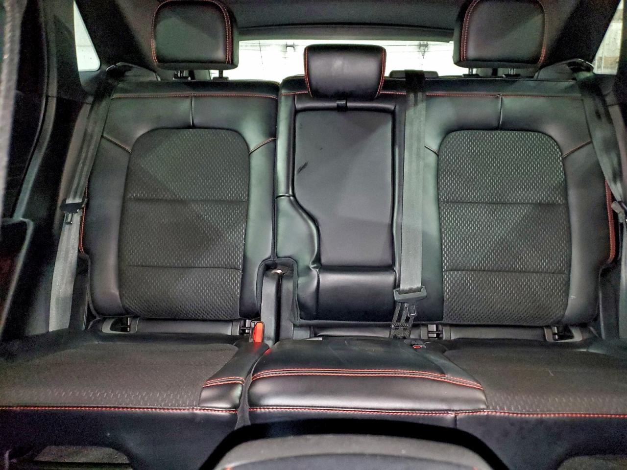 2025 FORD ESCAPE ST LINE photo 10