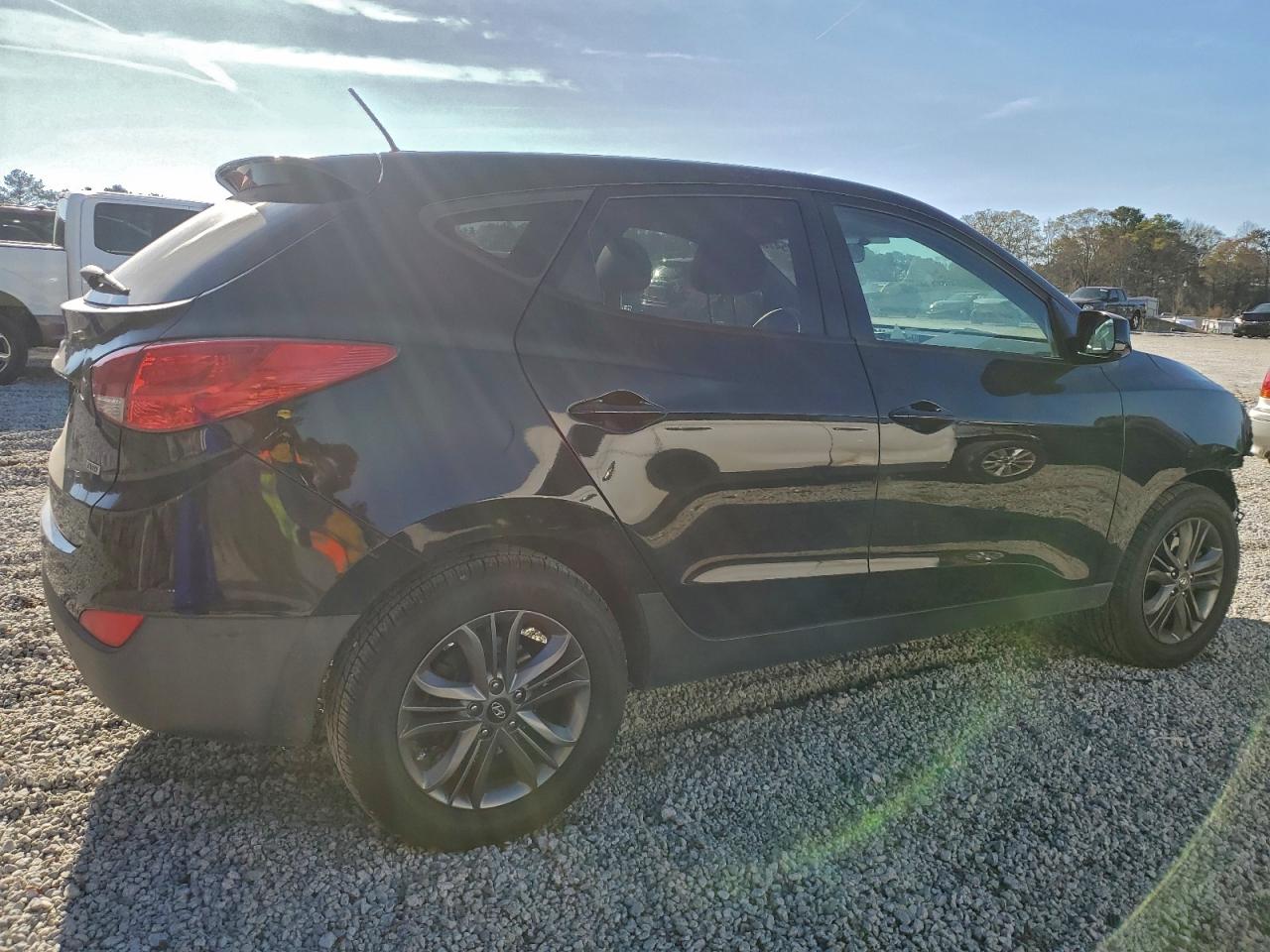 2015 HYUNDAI TUCSON GLS photo 3