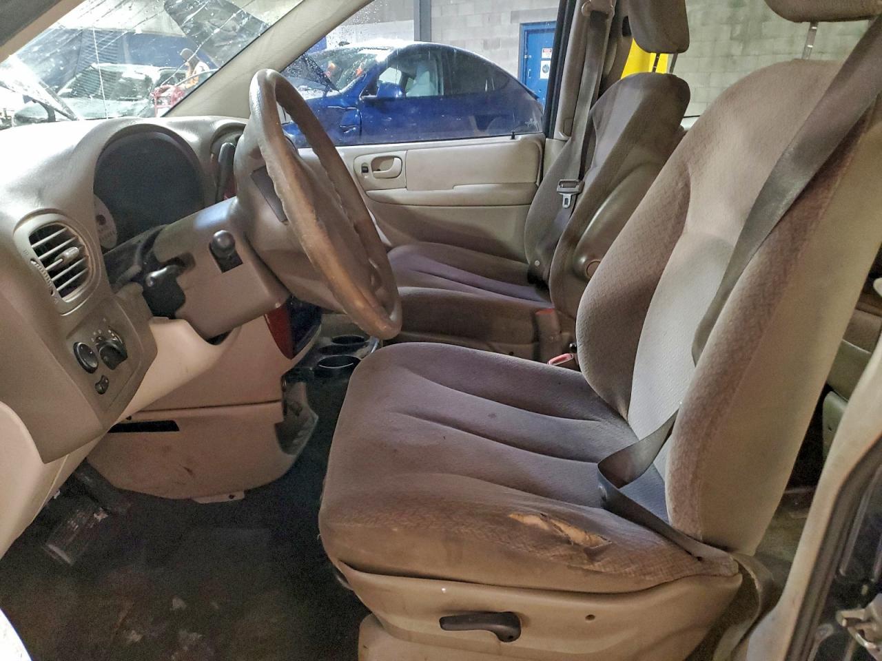 2007 CHRYSLER TOWN & COUNTRY LX photo 7