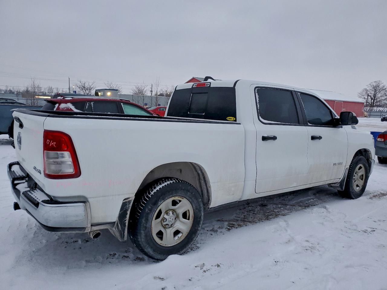 2019 RAM 1500 TRADESMAN photo 3