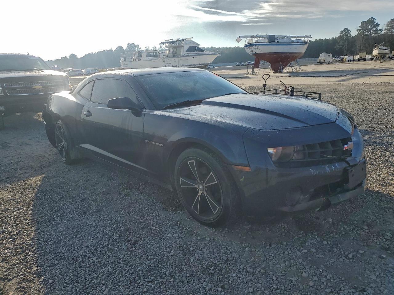 2013 CHEVROLET CAMARO LS photo 4