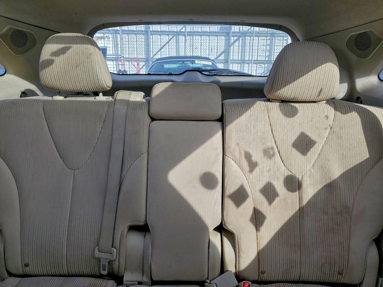 2010 TOYOTA VENZA photo 10
