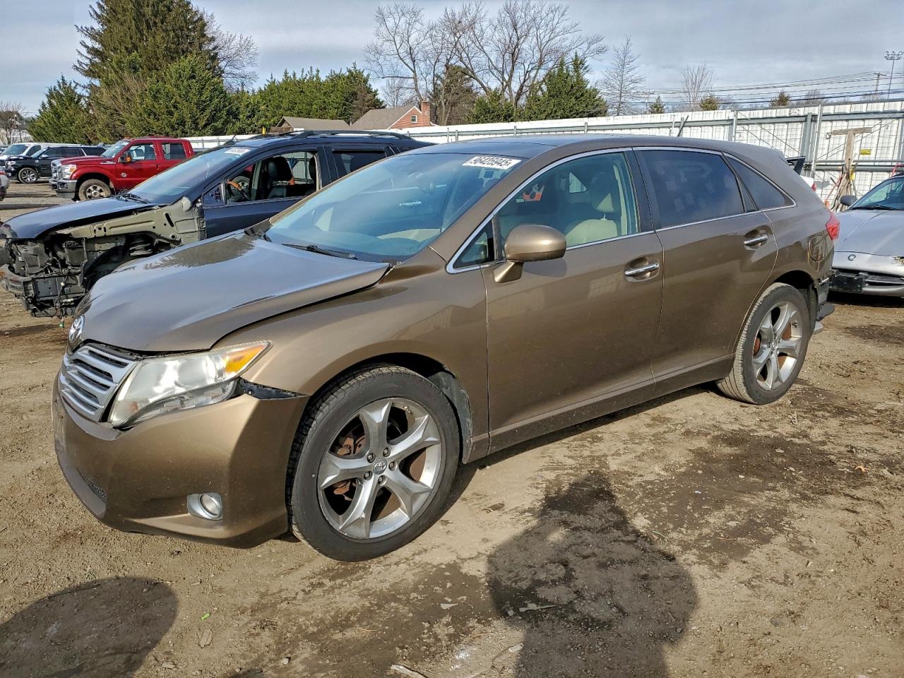 2010 TOYOTA VENZA